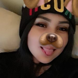 Meet your Posher, Yanibaa